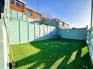 Photo 23- click for photo gallery